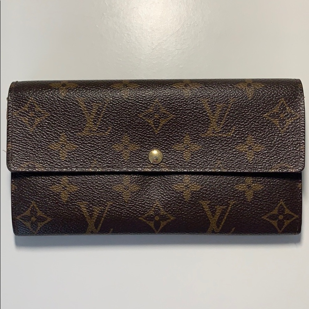 AUTHENTIC LOUIS VUITTON SARAH WALLET PORTEFEUILLE